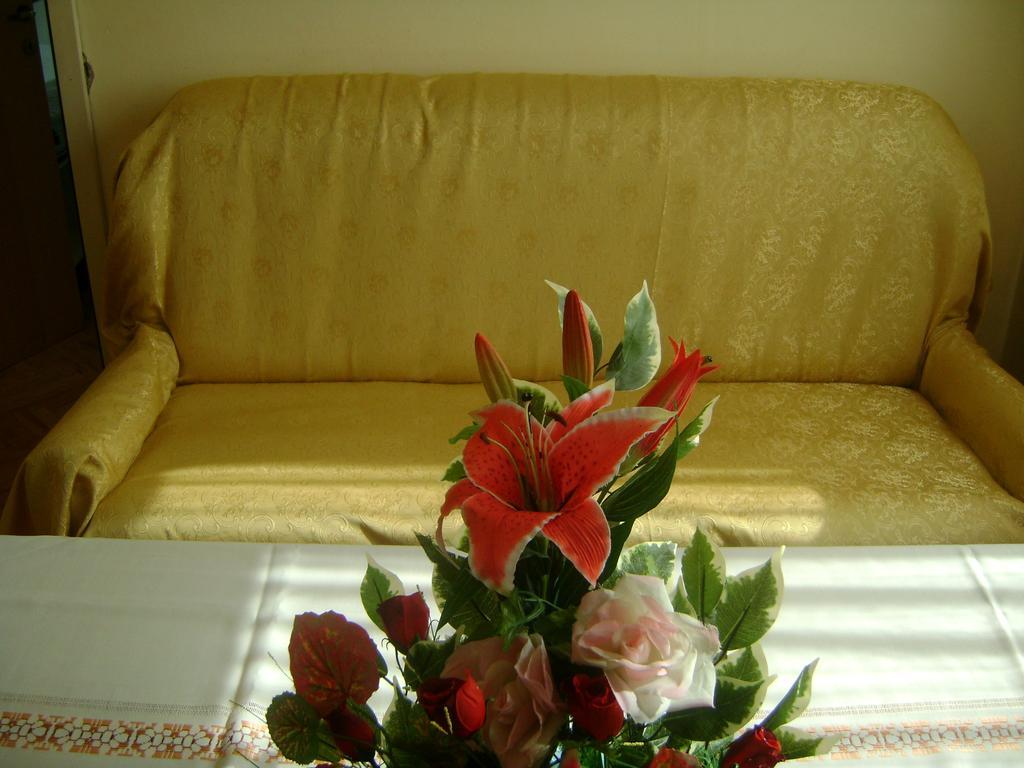 Apartment For Holidays In بولا الغرفة الصورة